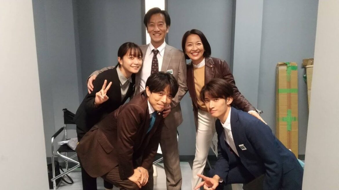 Snow Man・向井康二、井ノ原快彦&津田寛治らと抜群のチームワーク「特捜9」 Snow Man・向井康二、井ノ原快彦&津田寛治らと抜群のチームワーク「特捜9」