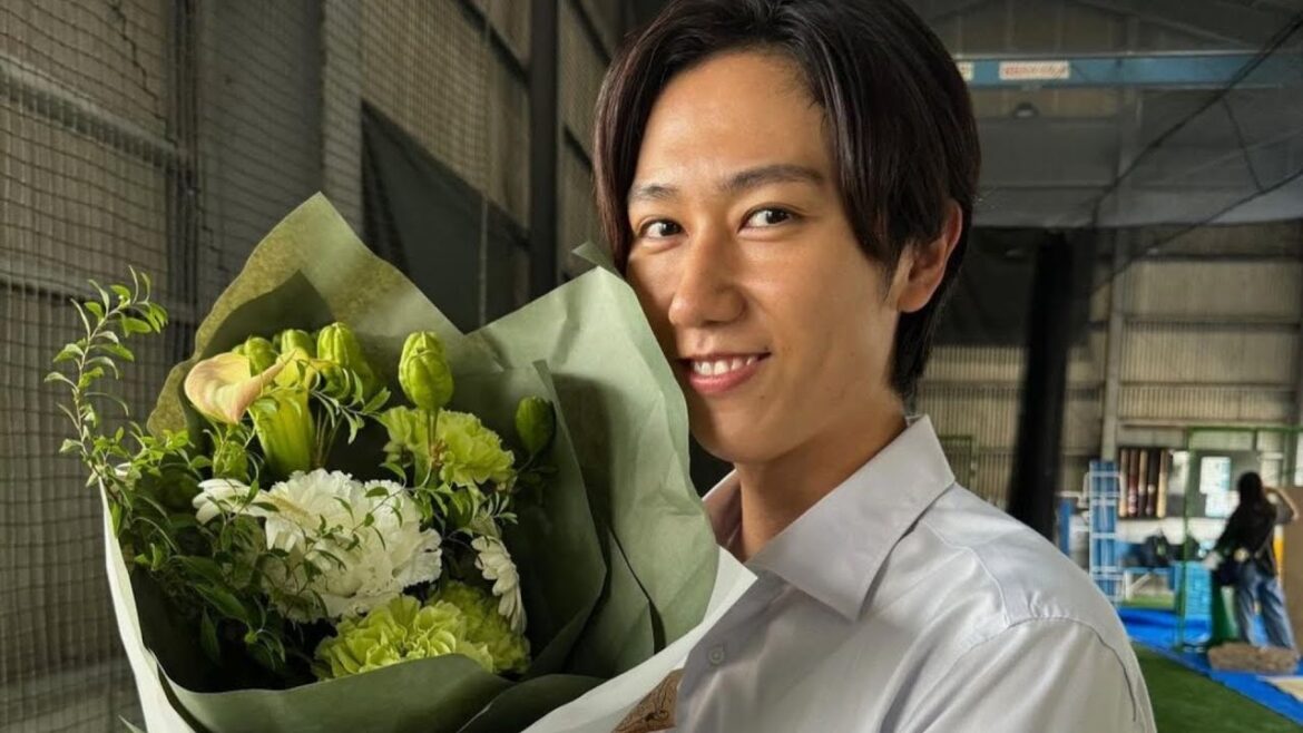 Snow Man阿部亮平 追いかけていた憧れの先輩を告白 大学院卒業でプレゼントされたものも明かす Snow Man阿部亮平 追いかけていた憧れの先輩を告白 大学院卒業でプレゼントされたものも明かす