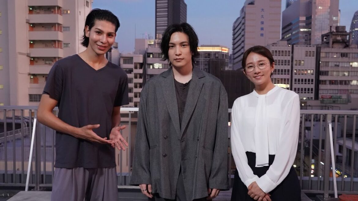 木村文乃&ラウールが感動。レイニが「愛の、がっこう。」撮影現場で主題歌を生披露 木村文乃&ラウールが感動。レイニが「愛の、がっこう。」撮影現場で主題歌を生披露